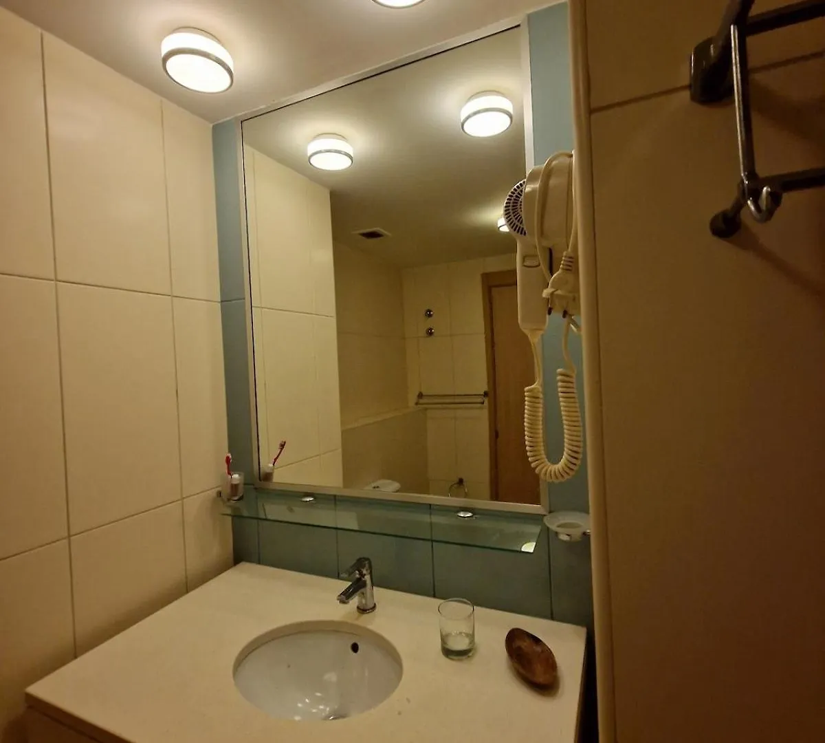 Apartment Stay, Laugh, Repeat! Santa Maria