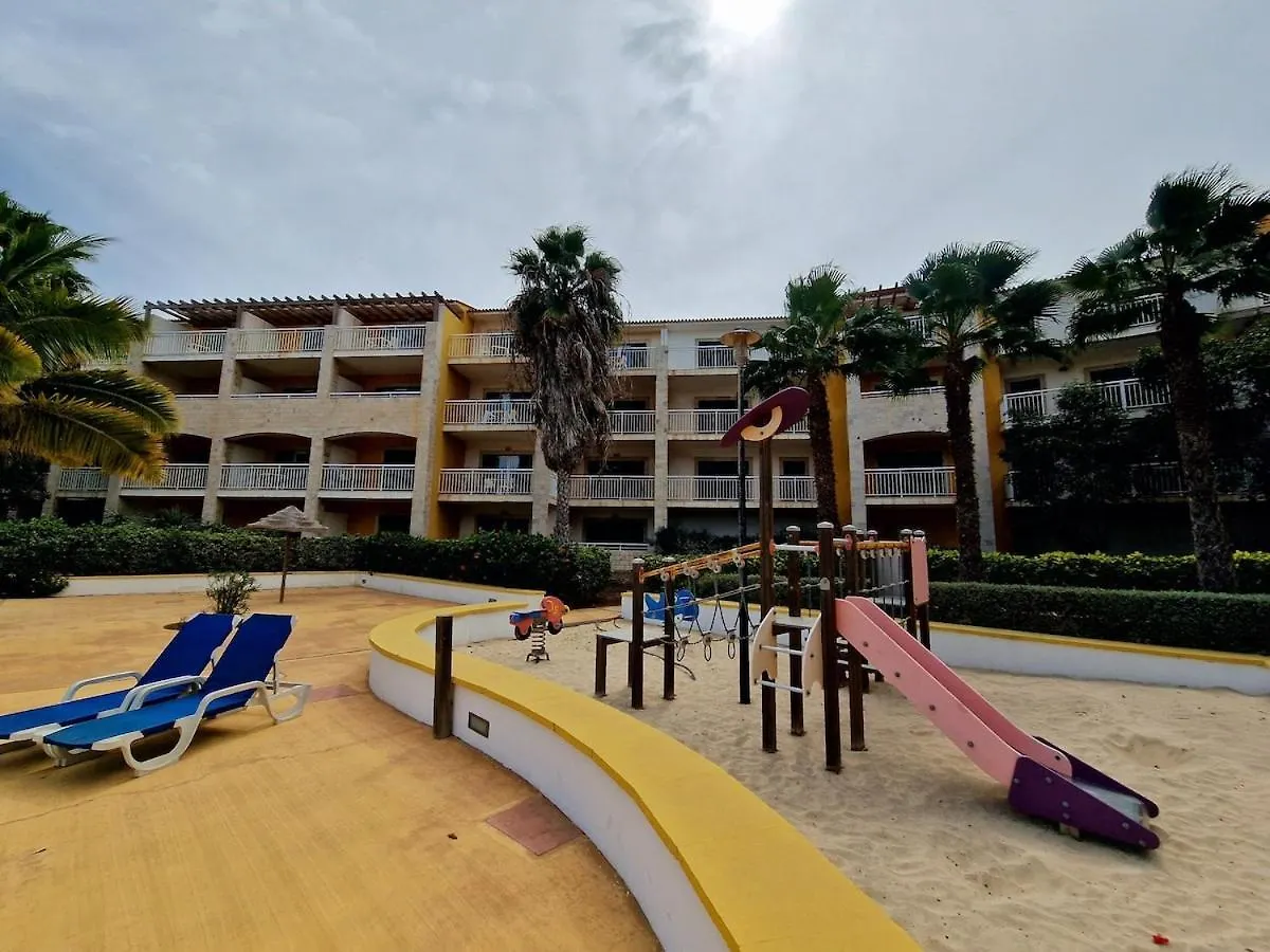 Stay, Laugh, Repeat! Santa Maria
