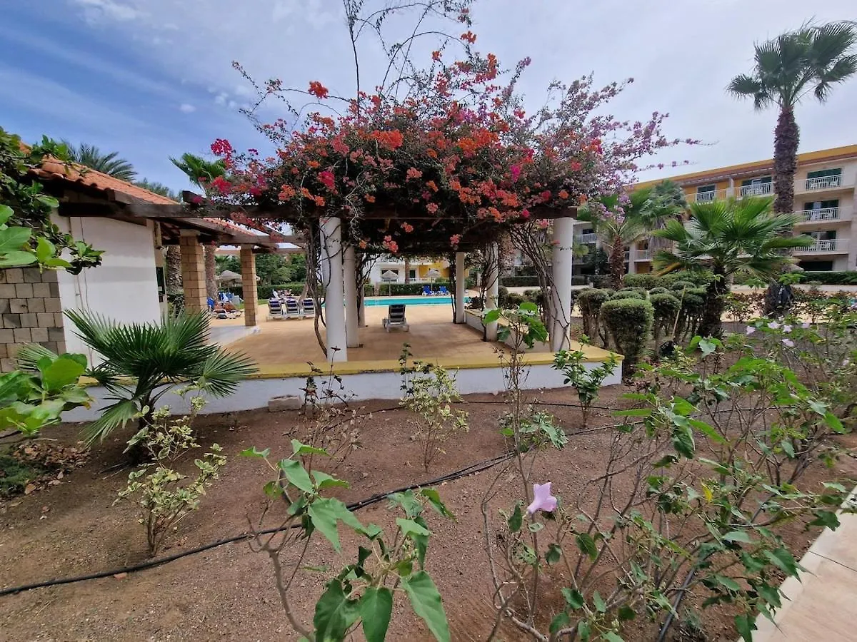Apartment Stay, Laugh, Repeat! Santa Maria