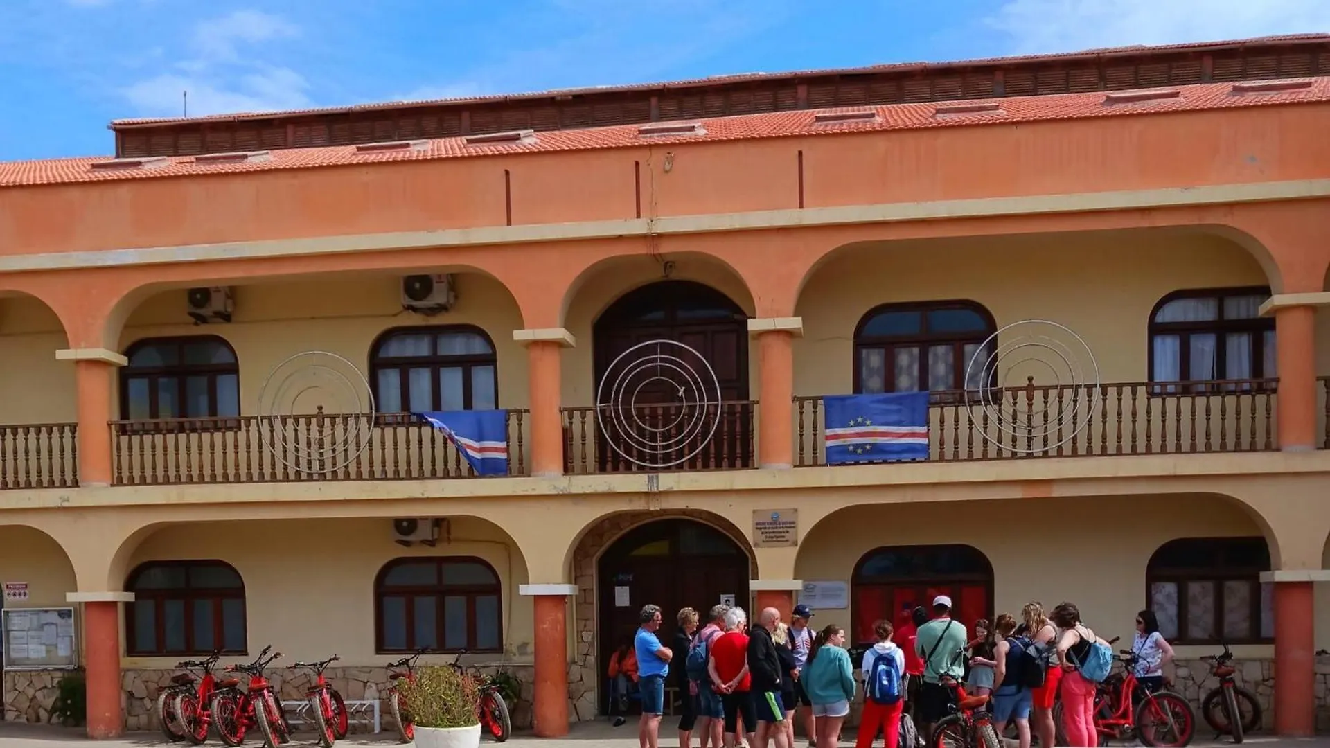 Stay, Laugh, Repeat! Santa Maria Apartment
