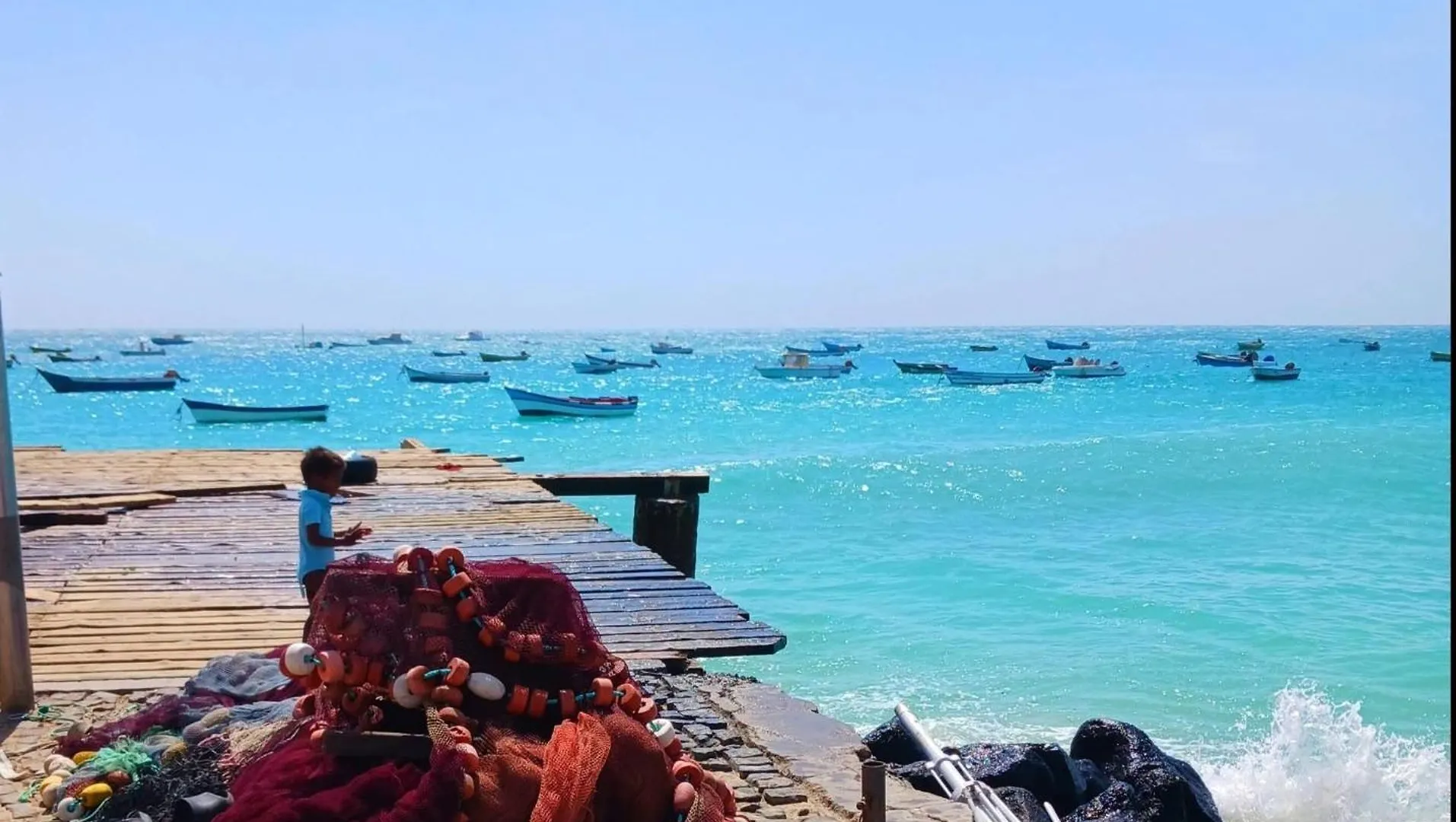 Stay, Laugh, Repeat! Santa Maria